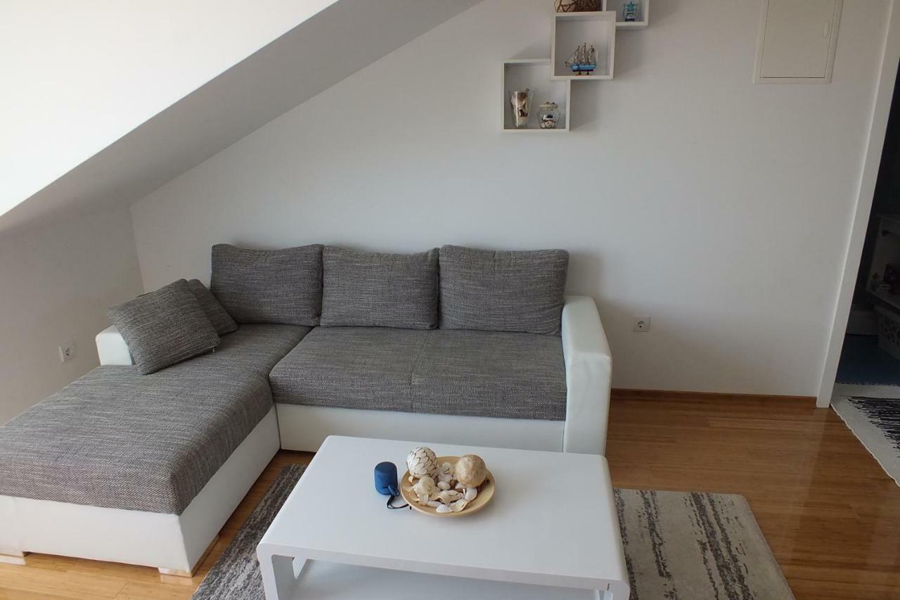 Apartment Silvija โนวาลยา ภายนอก รูปภาพ
